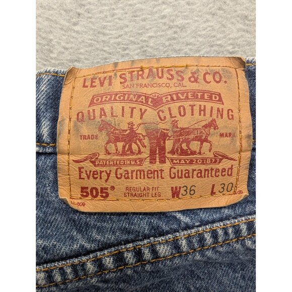 Vintage Levis 505 Jeans Mens 36x30 Blue Regular Fit Straight Leg Medium Wash 90s - Picture 11 of 15